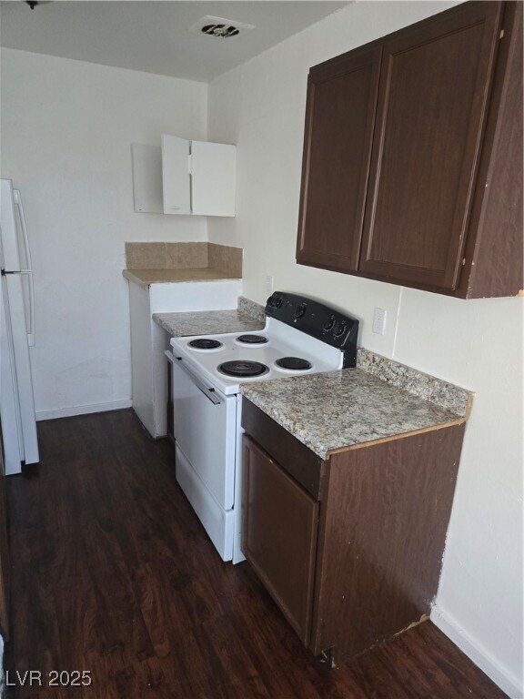 Foto del edificio - 708 Jackson Ave