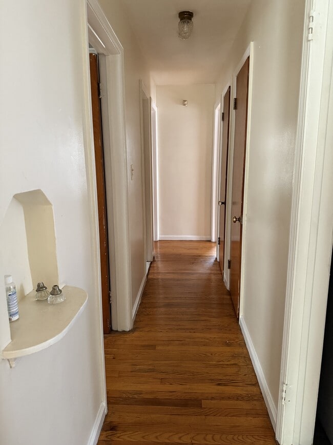 Building Photo - 6142 Marseilles St