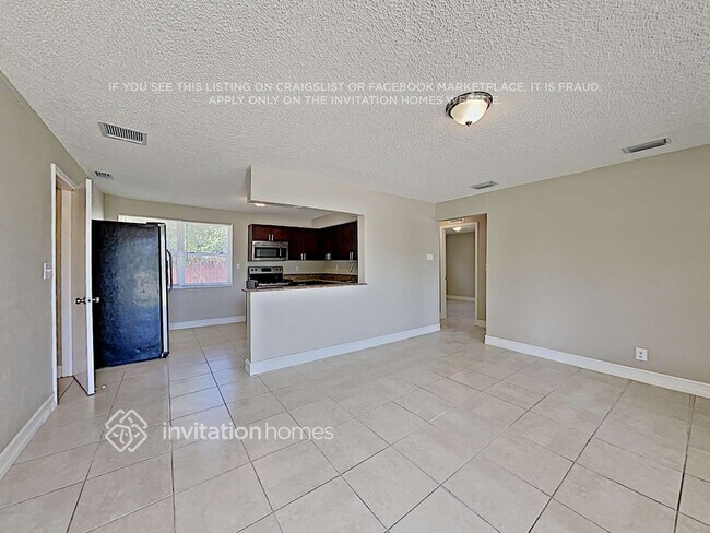 Foto del edificio - 4929 SW 20th St
