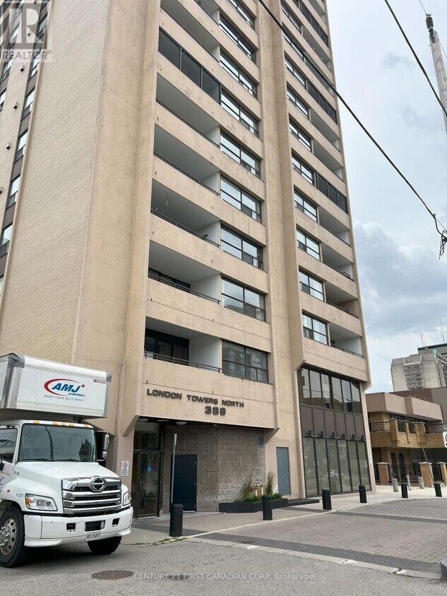 Photo principale - 389-1389 Dundas St