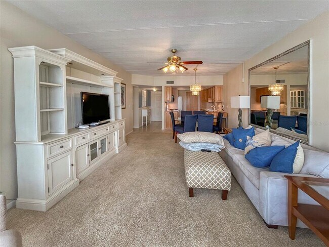 Foto del edificio - 3806 Gulf of Mexico Dr