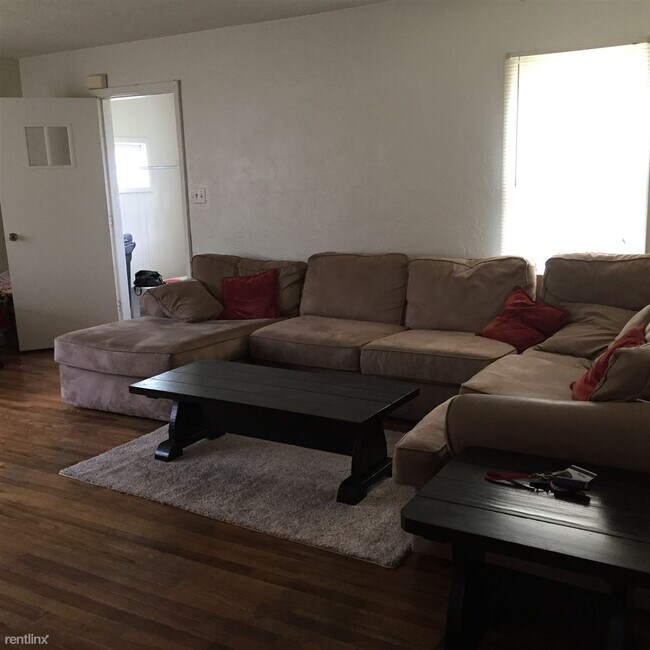 Foto del edificio - 3 br, 1 bath House - 1510 N Lincoln St