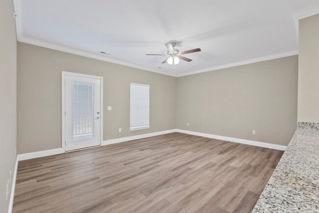 Interior Photo - Walnut Creek Apartments