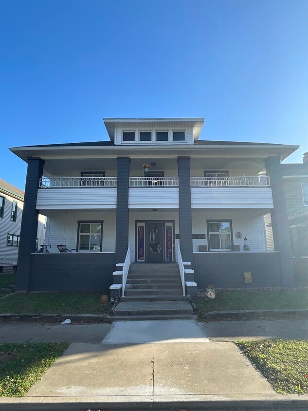 Foto principal - 3 W Hendricks St