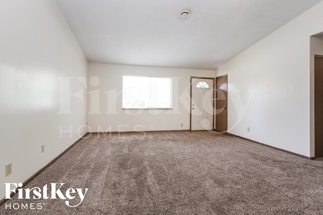 Building Photo - 8611 Gandy Ct
