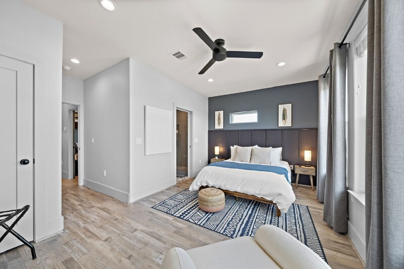 2307 Bernardo De Galvez Ave, Galveston, TX 77550 Townhome Rentals in Galveston TX