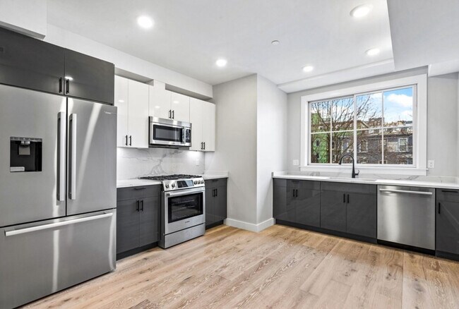 Foto del edificio - 301 Somerville Ave