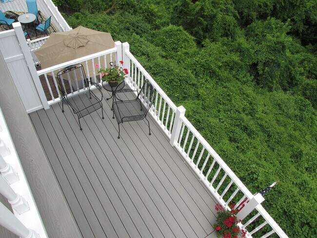 the main deck from the upper deck - 75 Wyoming St