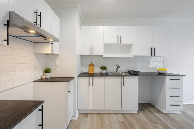 Building Photo - 91 AV JOLLIET