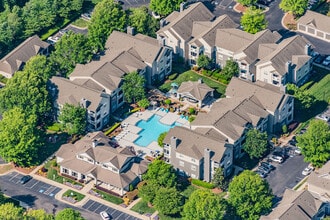 Building Photo - J501 Estates