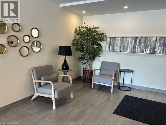 Photo du bâtiment - 104 Garment St