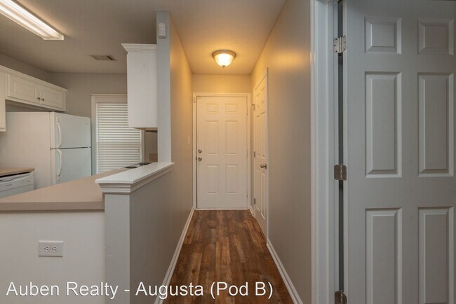 Foto del edificio - 2 br, 2 bath House - 7010 Antilles Drive