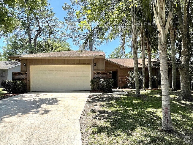 Building Photo - 113 Holderness Dr