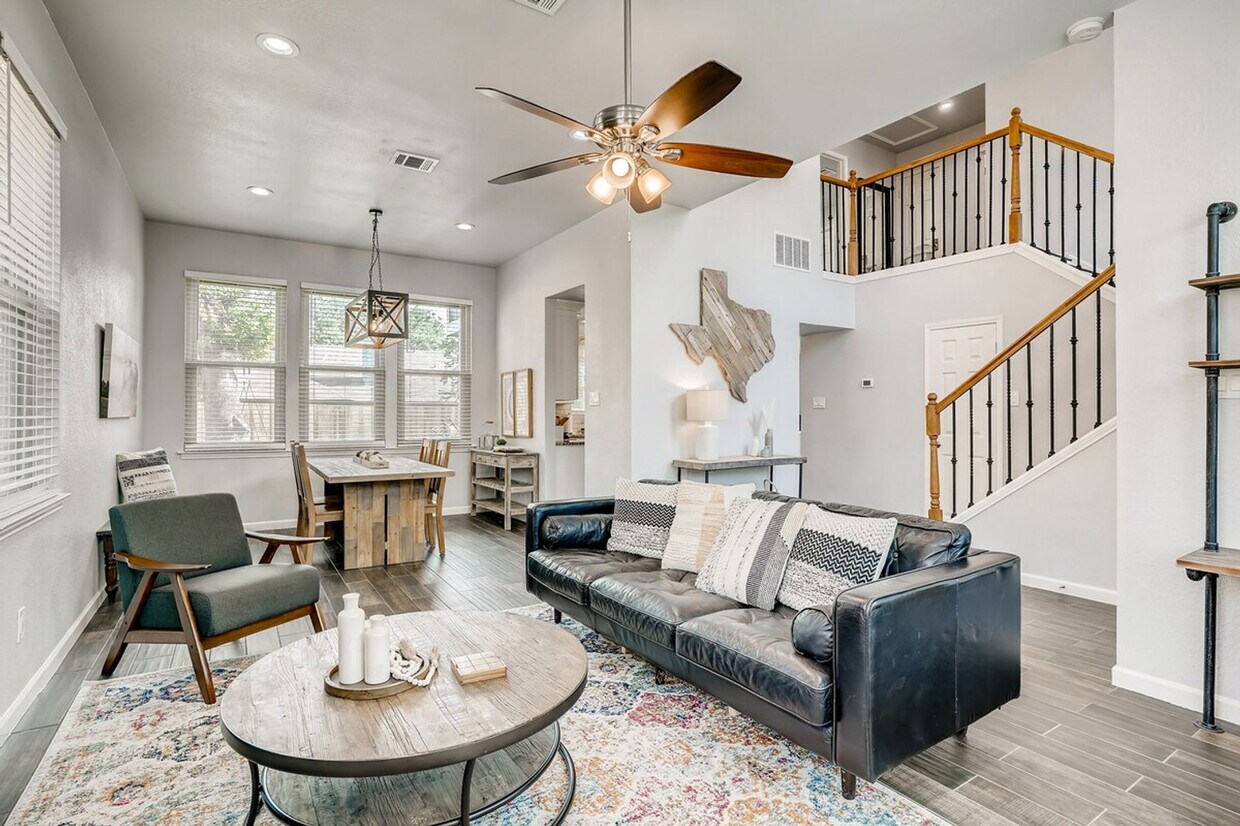 Foto principal - 2164 Redwing Way
