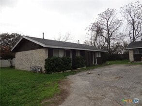 Building Photo - 1239 N LBJ Dr