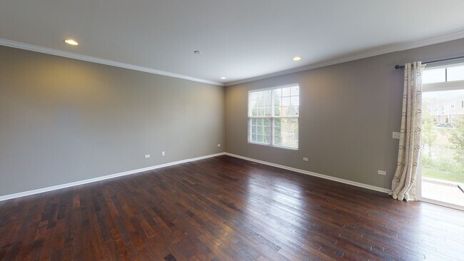 Building Photo - 2725 Blakely Ln