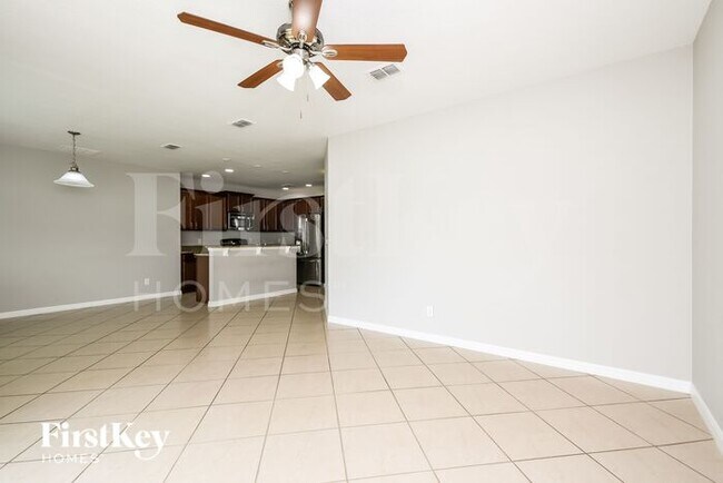 Foto del edificio - 4748 Rockvale Dr