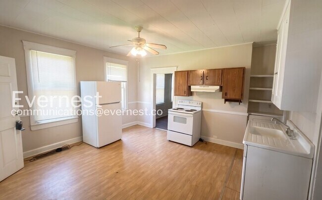 Foto del edificio - 6401 Gertrude Ave