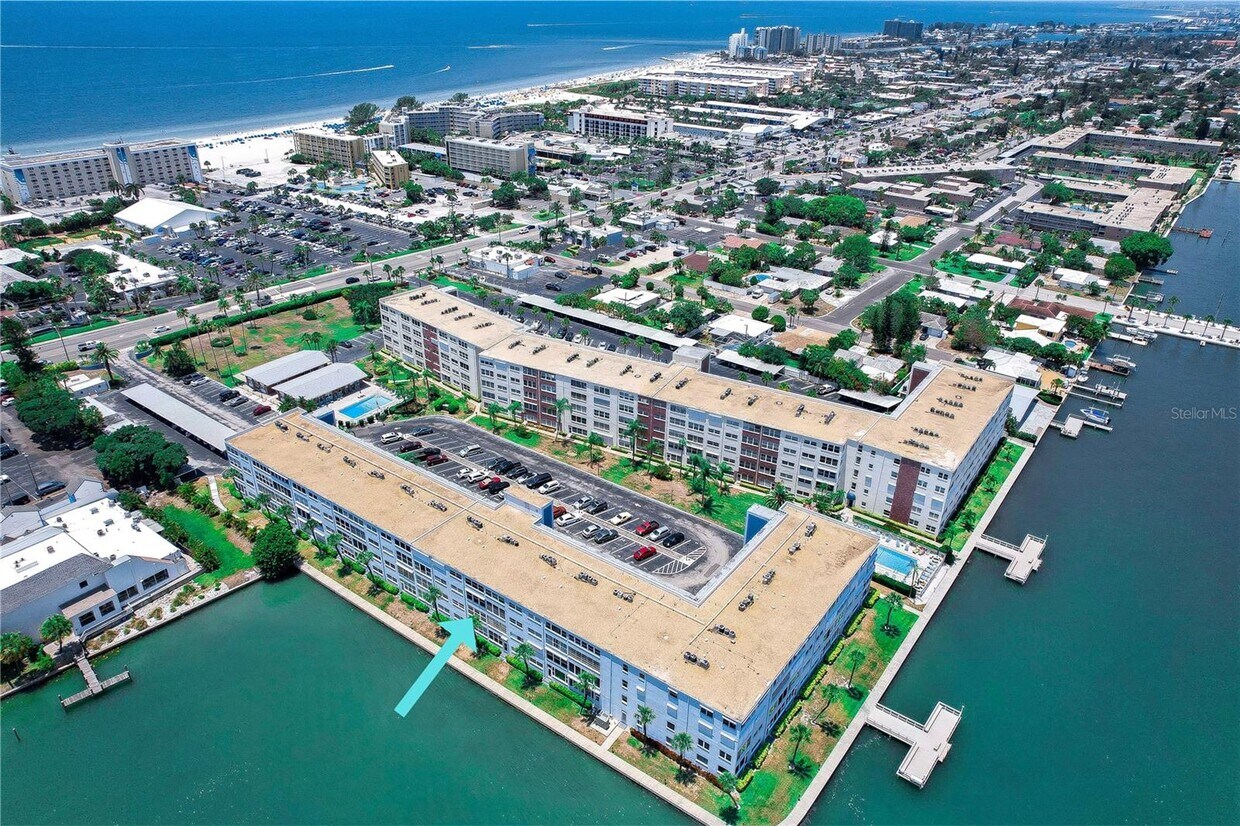 Foto principal - 5555 Gulf Blvd