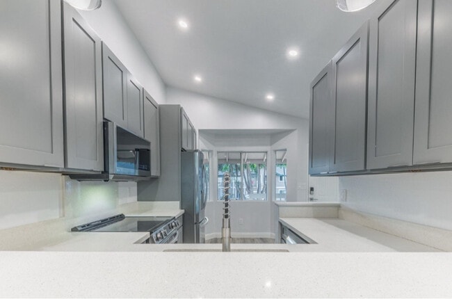 Foto del edificio - 71 Waiaka Ln