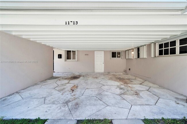 Building Photo - 11713 SW 81st Rd