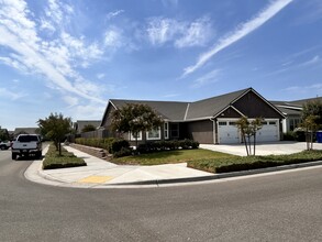 Building Photo - 2363 W Heather Ln