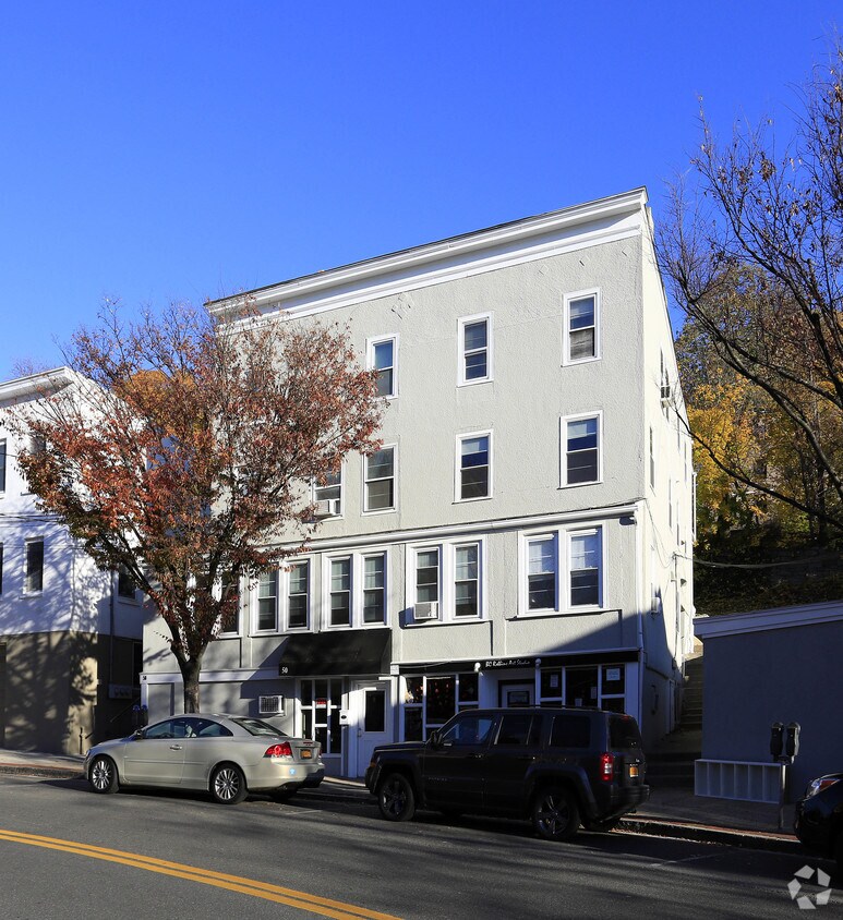 Building Photo - 50 Main St