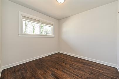 Building Photo - 215 S Gardner Ave