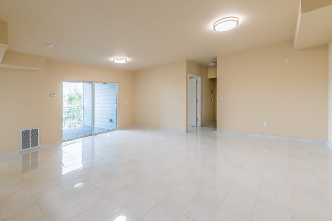 Foto del edificio - 317 Lester Ave