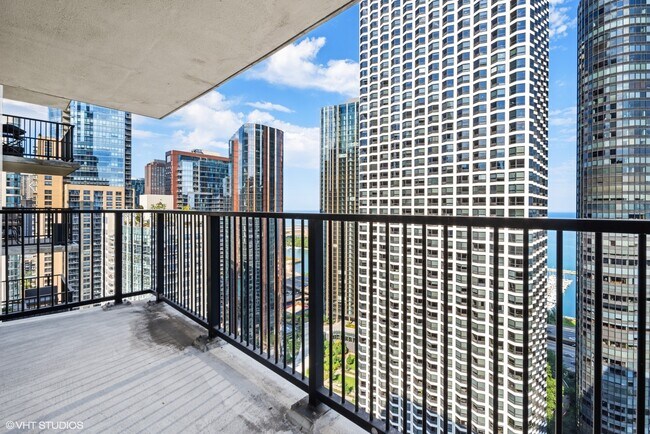 Foto del edificio - 400 E Randolph St