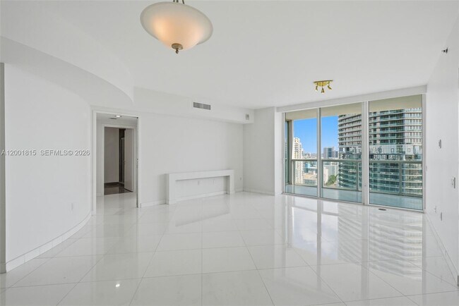 Foto del edificio - 450 Alton Rd