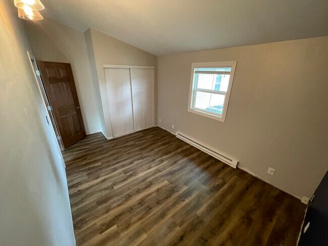 Foto del edificio - 6193 166th St