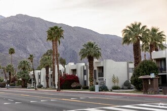 Building Photo - 1400 E Palm Canyon Dr