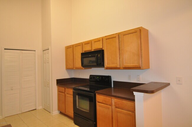 Building Photo - 5201 Playpen Dr
