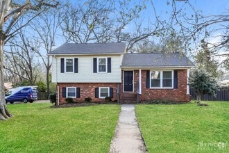 Building Photo - 7101 Starlite Pl