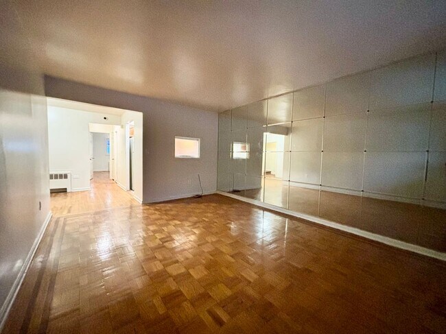 Foto del edificio - 3802 Barnes Ave