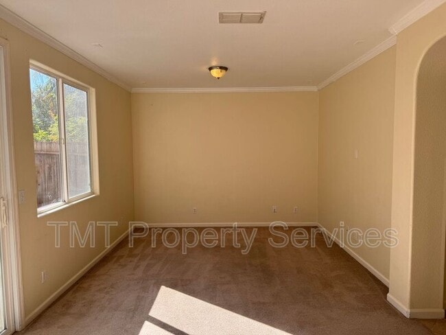 Foto del edificio - 3066 Staysail St