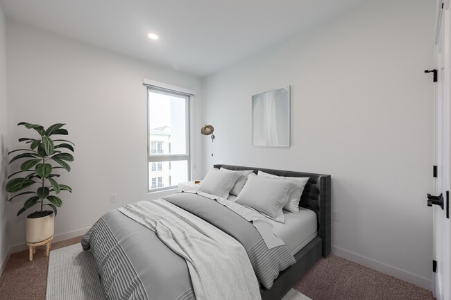 Building Photo - Village at Montclair