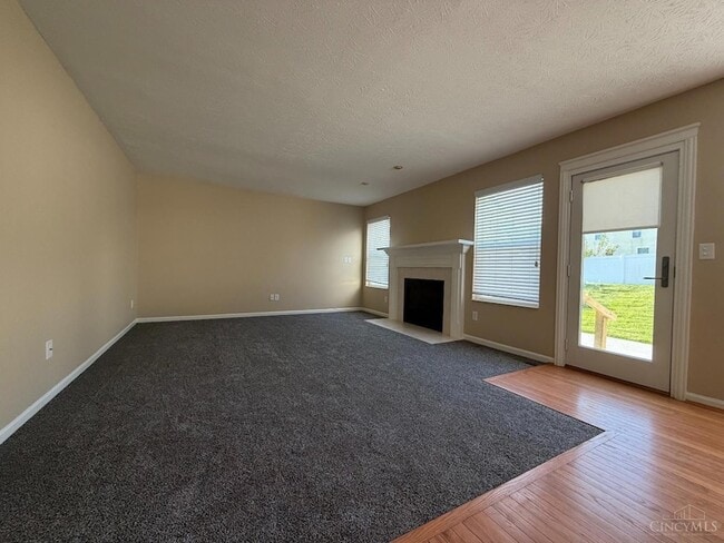 Building Photo - 7801 Livingston Dr