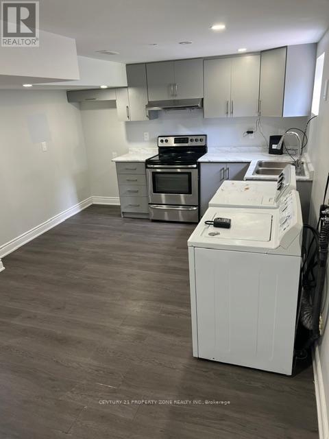 Building Photo - 556 Sherin Dr