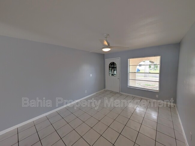 Photo - 1803 E Humphrey St House