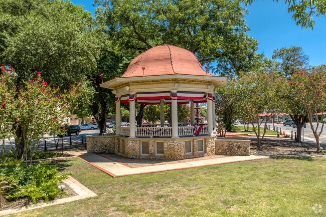 Embracing the rich heritage of New Braunfels' founding.