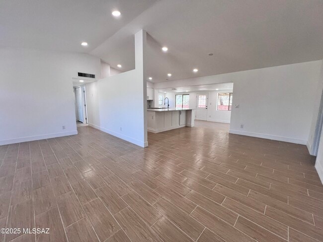 Building Photo - 7141 E Gambel Cir
