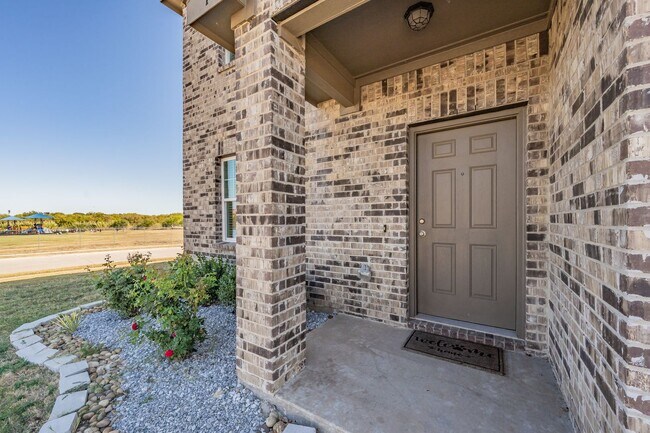 Foto del edificio - Like new 4 bedroom 2.5 bath in Villages of...