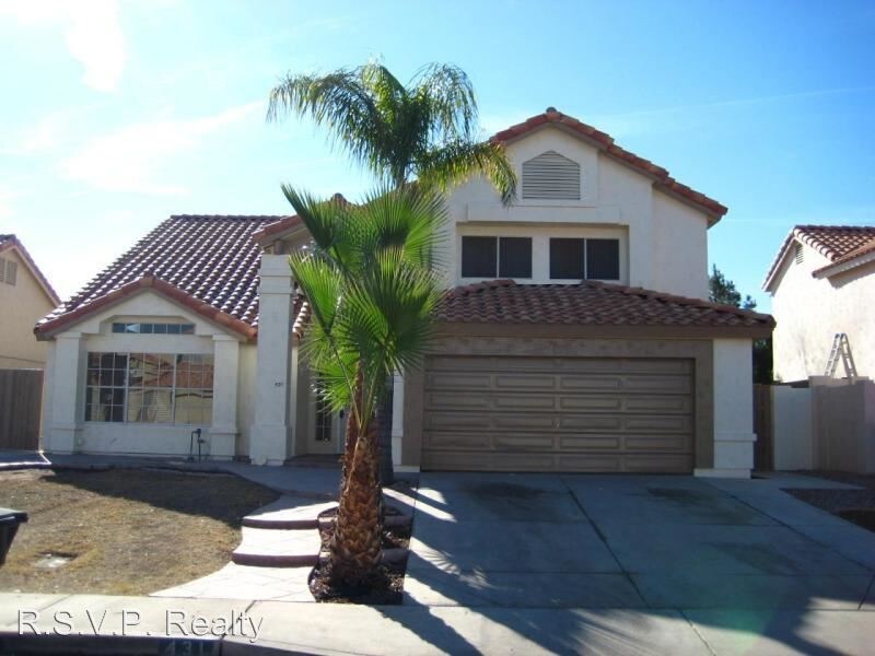 Foto principal - 4 br, 3 bath House - 431 E Silver Creek Rd