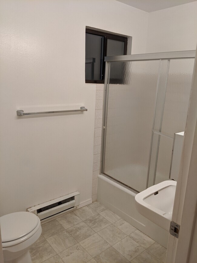 Foto del edificio - 5123 24th Ave NE