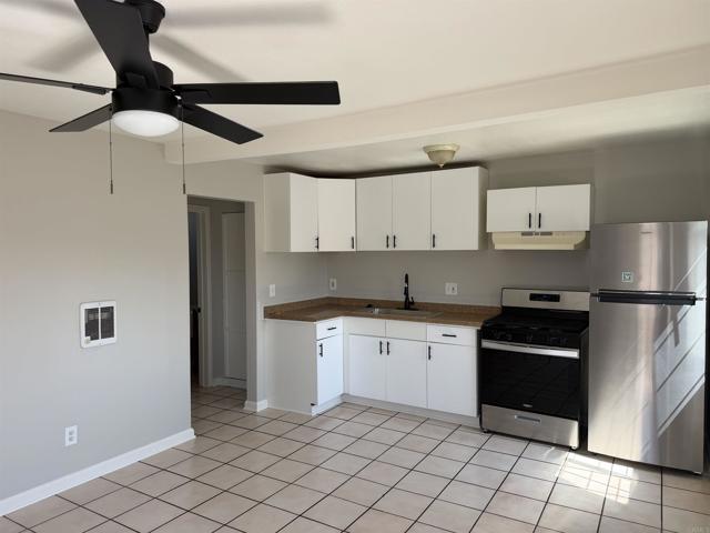 Foto del edificio - 3128 Clay Ave