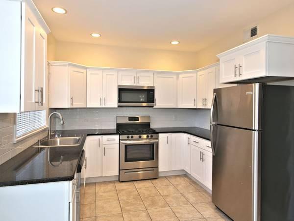 Foto del edificio - 3 bedroom in HARRISON NY 10528