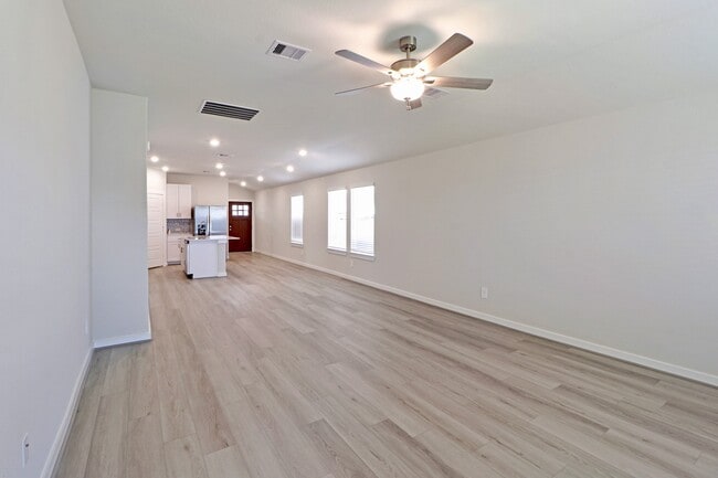 Building Photo - 2611 Cactus Rnch Ln