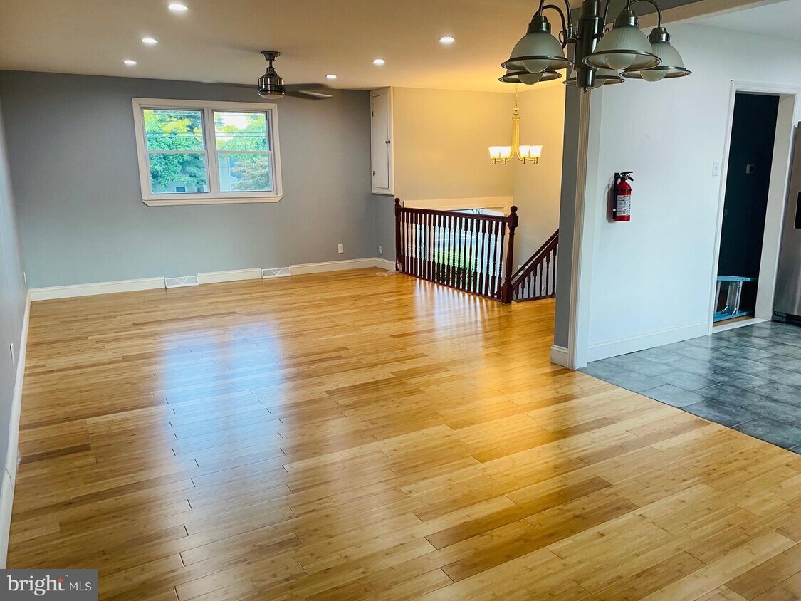 Foto principal - 232 Egg Harbor Rd